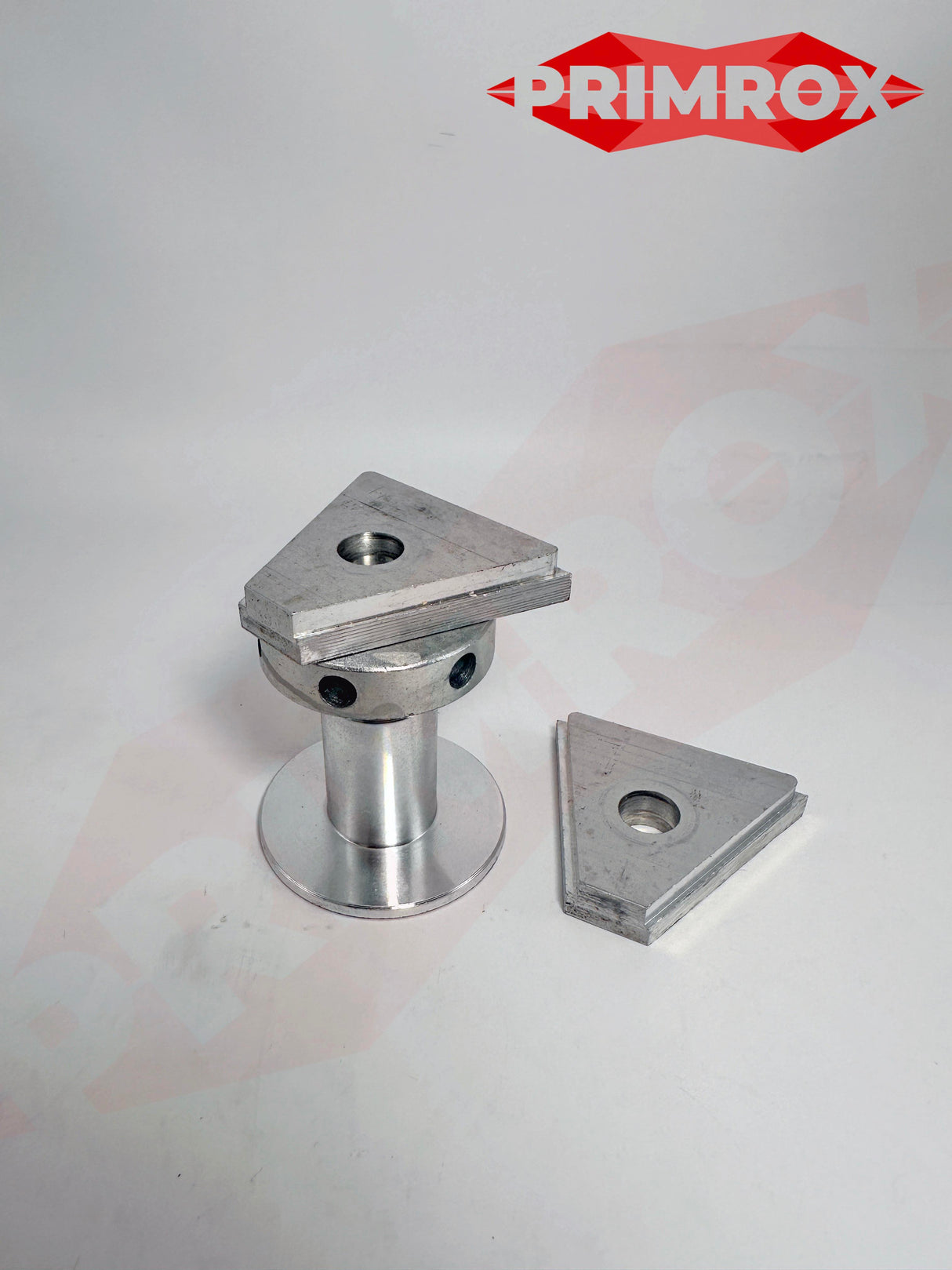 Adjustable load-bearing structural support bay pole jack for UPVC/aluminium/timber windows, doors and construction - 135 Degree Bay Jack, KOMMERLING SYNSEAL SYN135 MODEL 1