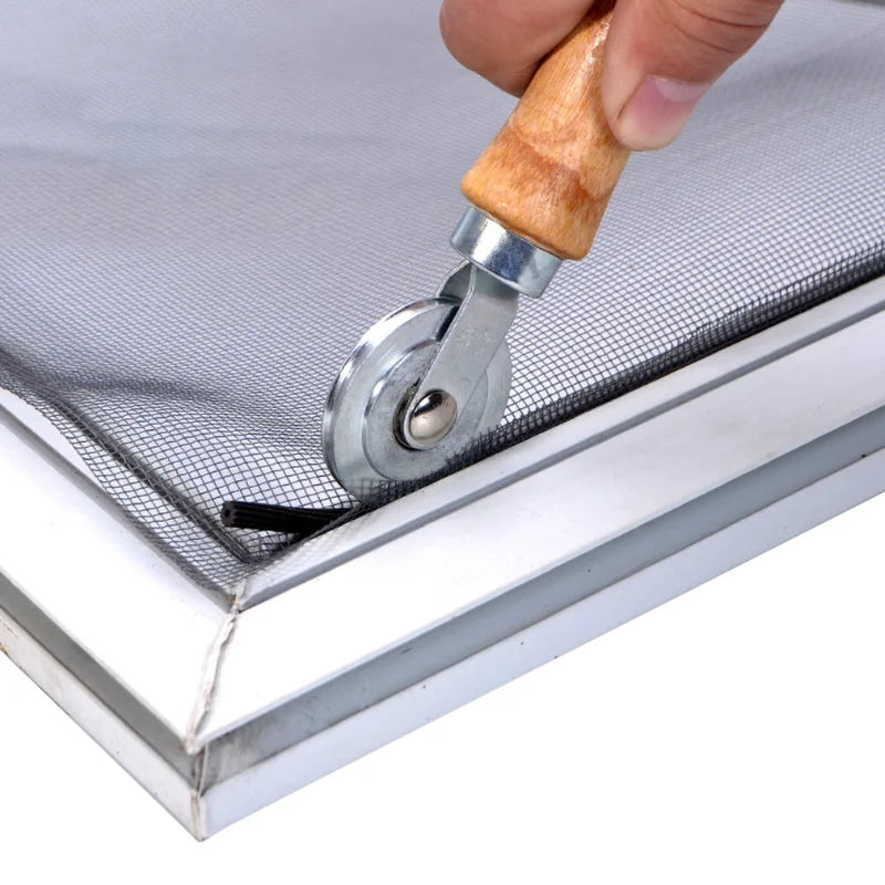 Wooden Handle Steel Wheel Roller, Hand Spline Roller Tool for Window & Screen Door Installation