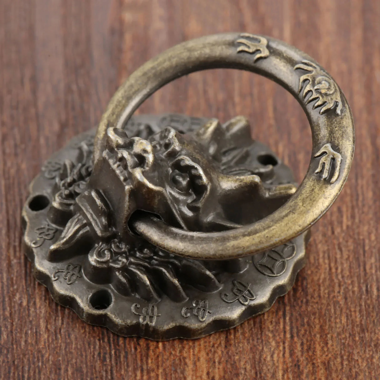 2pcs Antique Bronze Dragon Head Handles Old Chinese Style Vintage Pulls Ring for Dresser Drawer Cabinet Door 32*47mm
