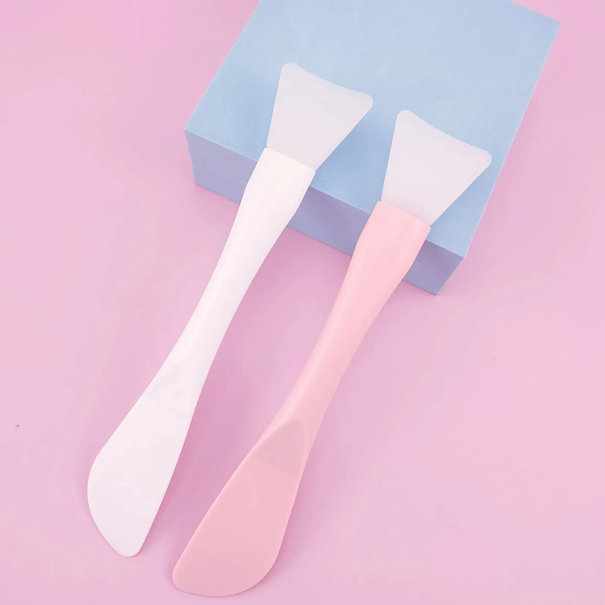 Silicone Facial Mask Brush Soft Head with Scraper Integrated Dual-use Mud Film Brush DIY Film Adjusting Beauty Tool wholesale
