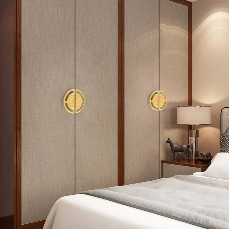 High-end Cabinet Door Handle Pattern Brass Xiangyun Furniture Luxury Wardrobe Cabinet Round Door Drawer Knobs