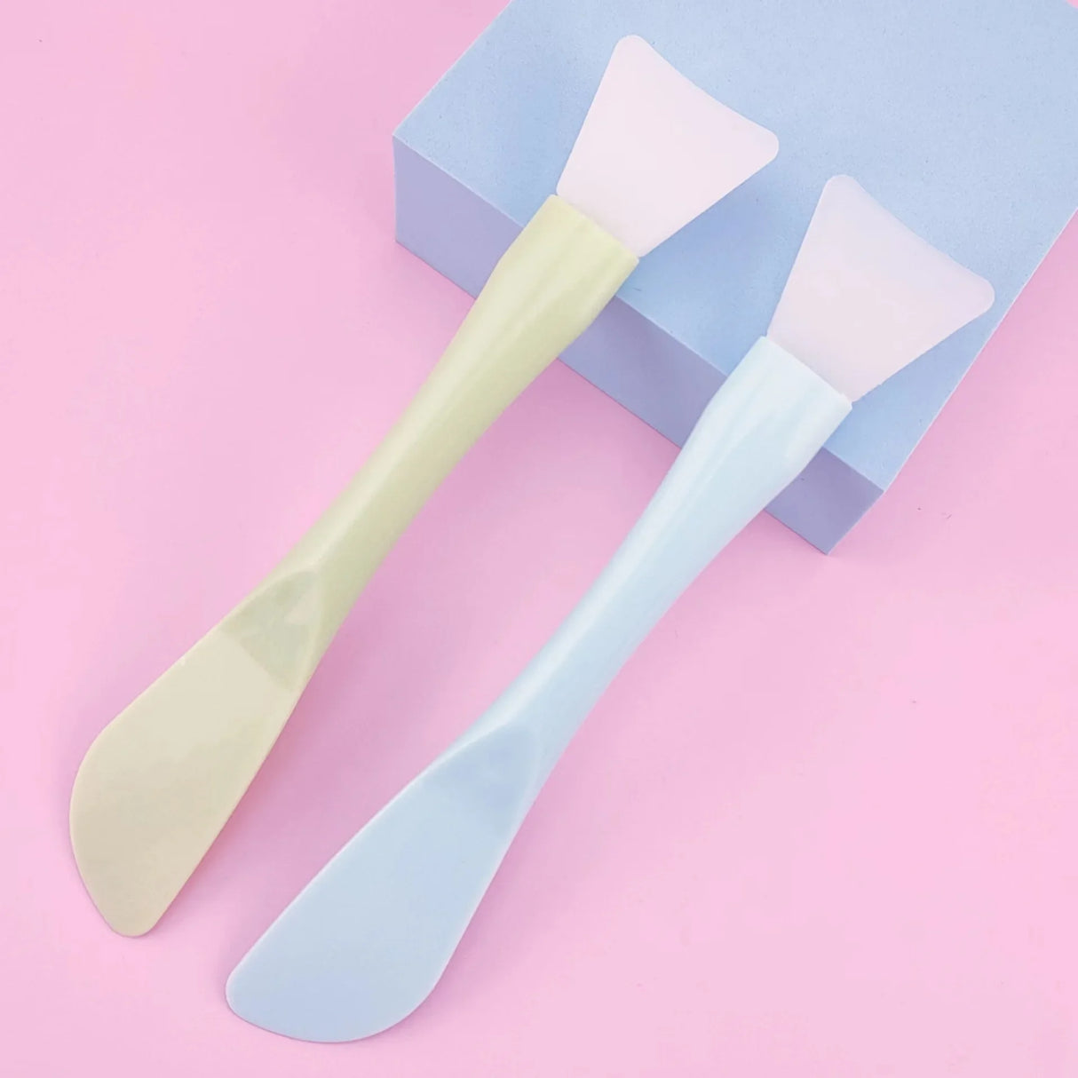 Silicone Facial Mask Brush Soft Head with Scraper Integrated Dual-use Mud Film Brush DIY Film Adjusting Beauty Tool wholesale