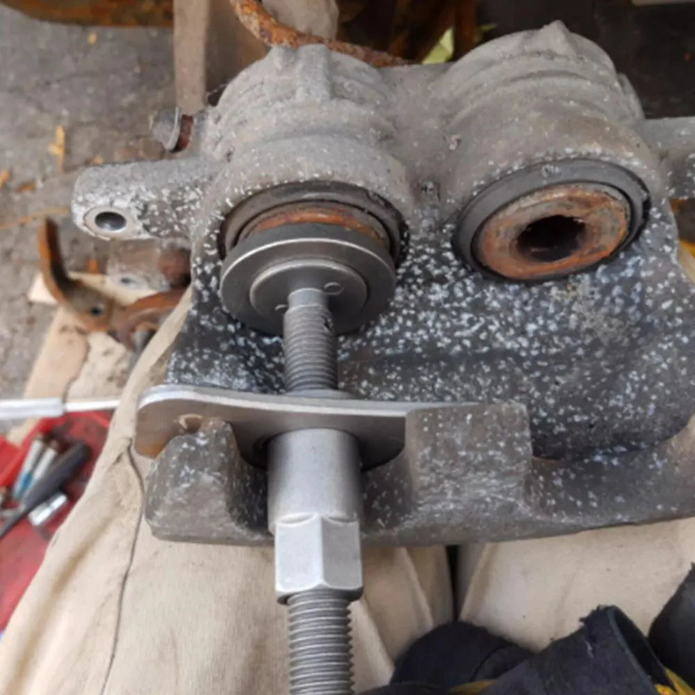 22Pcs Universal Car Disc Brake Caliper Rewind Back Brake Piston Compressor Tool Kit Set For Audi BMW Ford Garage Repair Tools