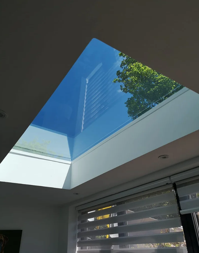 Thermally Efficient Rooflight With Modern Flat Edge Glass Design