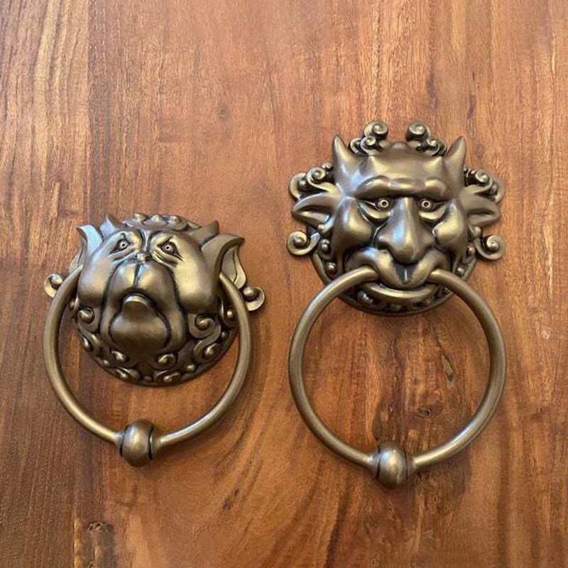 Durable Door Knocker Decorative Practical Large Figurine Classics Gate Knocker